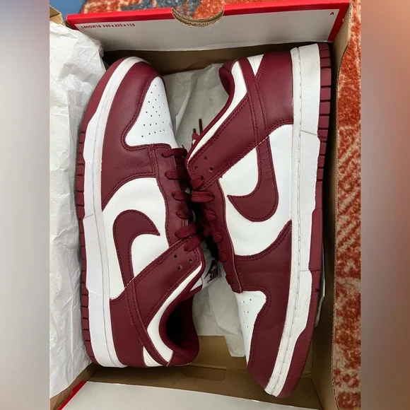 Nike retro dunk maroon sz 11.5 Nike Dunk High Retro Burgundy Crush Wine Bordeaux Red 2022  main image 2